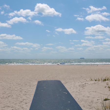 Cape Canaveral Escape With Grill Walk To Beach! Extérieur photo